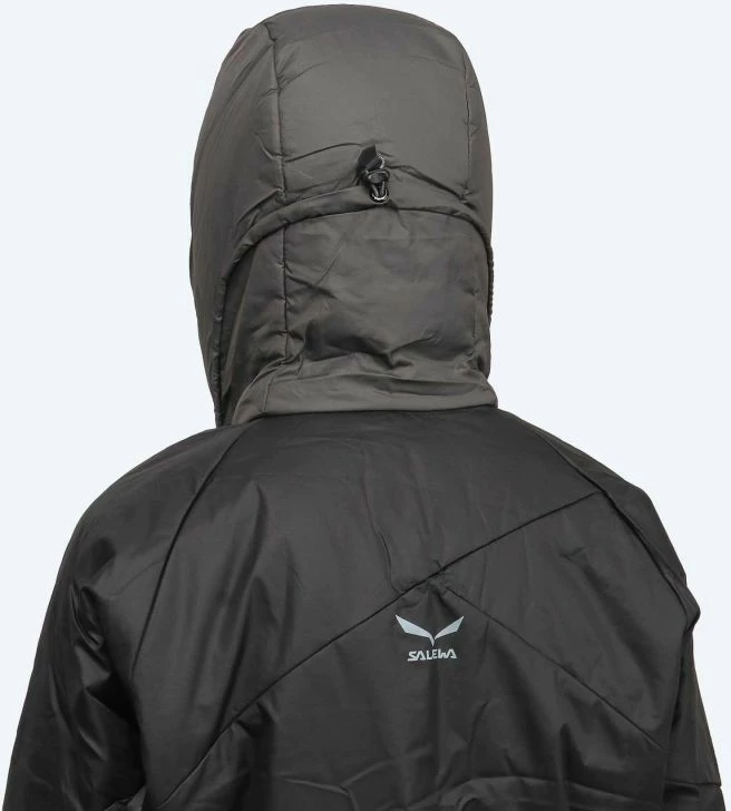 Jakne Salewa për femra, të zeza