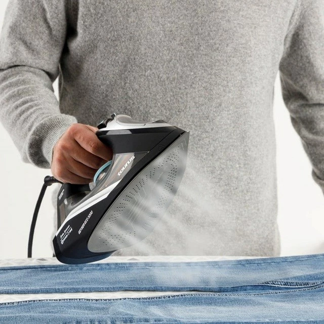 Hekur Taurus Geyser Eco 3200 W, i zi/blu