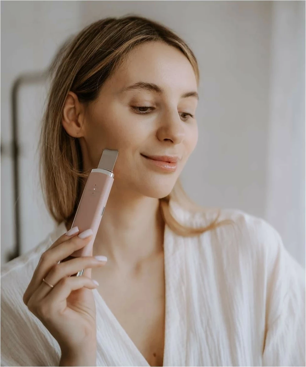 Pajisje peeling kavitacional Beautifly Scrub Slim Blush, masazh ultrasonik, rozë