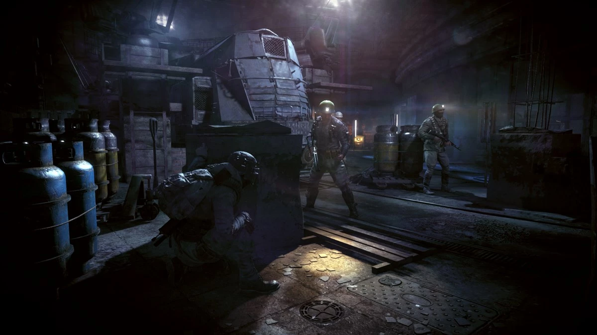 Lojë për PS4 Deep Silver Metro Redux, koleksion 2 lojëra remaster (Metro 2033 Redux + Metro: Last Light Redux), PEGI 18