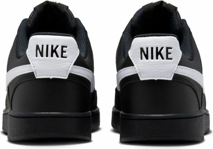 Atlete për meshkuj Nike, të zeza