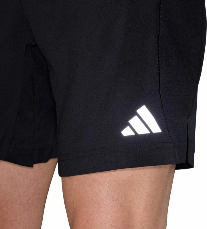 Shorce për meshkuj adidas Tech Apparel JM8132, të zeza