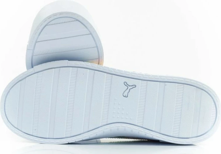 Këpucë për femra Puma, të bardha