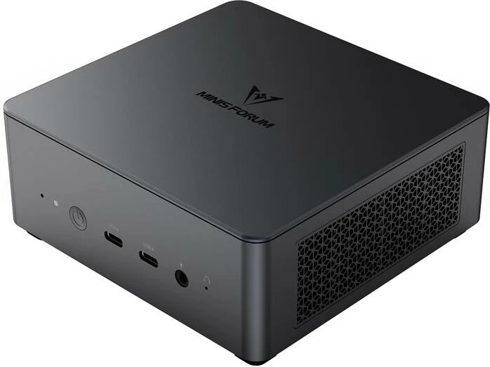 Kompjuter Mini Minis Forum UM790 Pro, Ryzen 9 7940HS, 32GB RAM, 1TB SSD