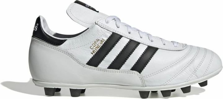 Atlete futbolli adidas për meshkuj, të bardha