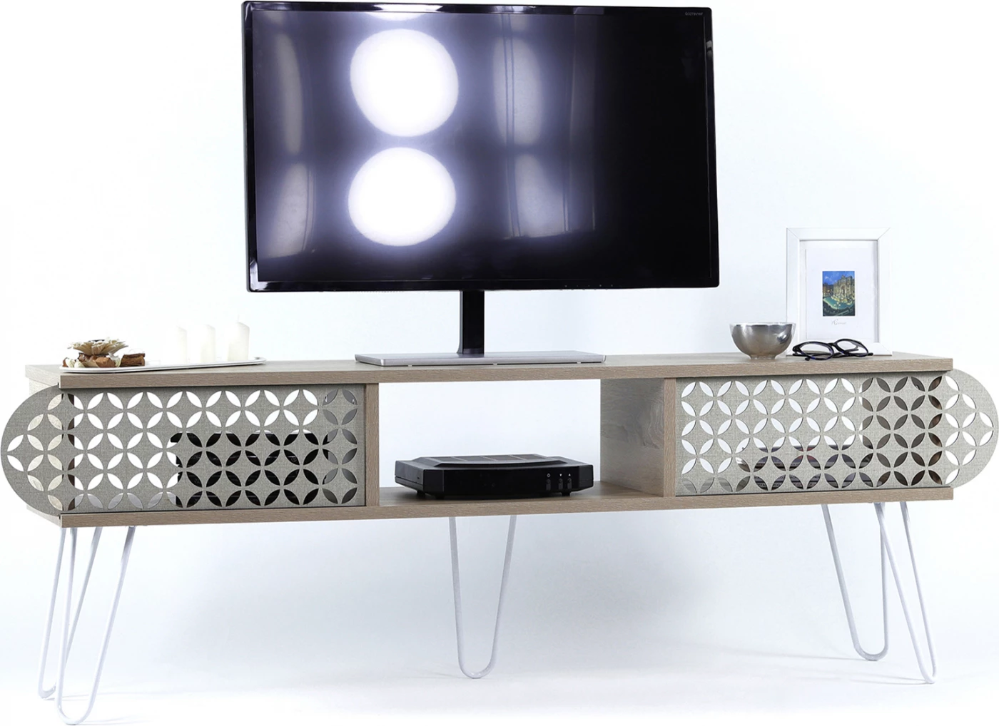 Mobilje TV FH211.01 sonama e bardhë 151x30x48Y cm