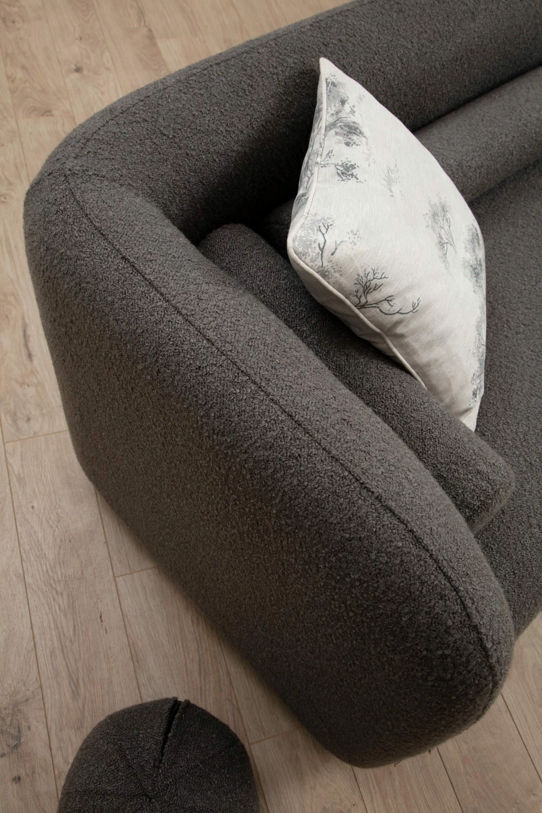 Divan treshe Victoria, bouclette gri