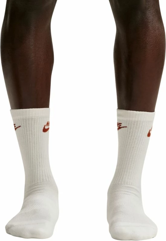 Çorape sportive Nike Everyday Elevated 3 palë, të bardha [Madhësia: 34 - 38]