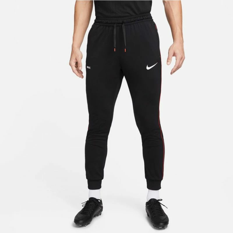 Pantallona sportive Nike për meshkuj, të zezë