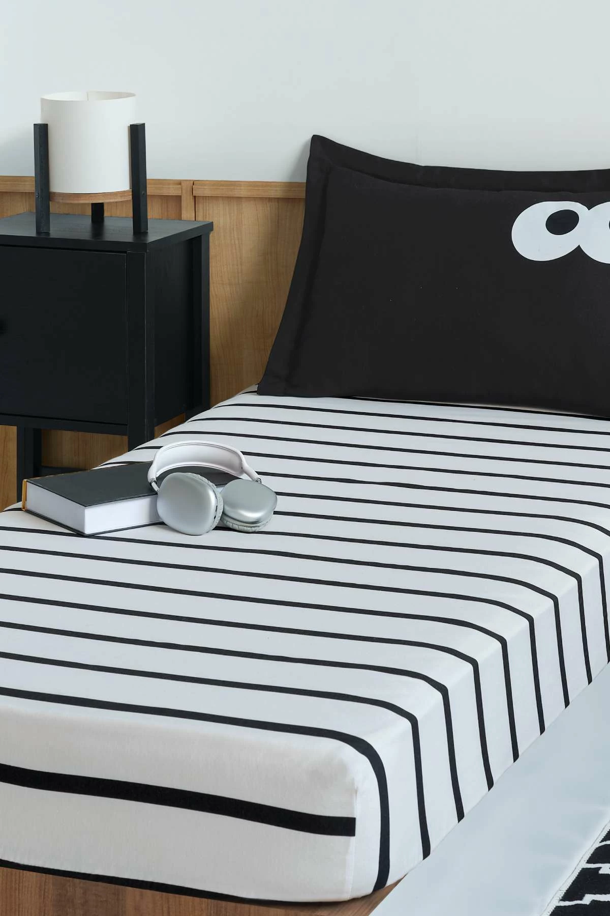 Set çarçafësh tek Funny Cizgili, ngjyrë e zezë