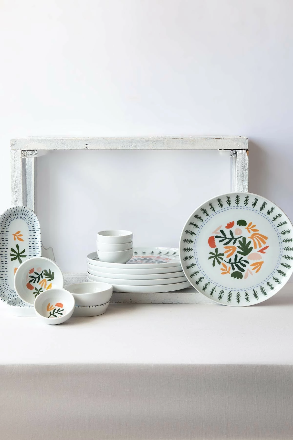 Set mëngjesi 14 pjesësh Hermia Concept, NNMOD14KH880741