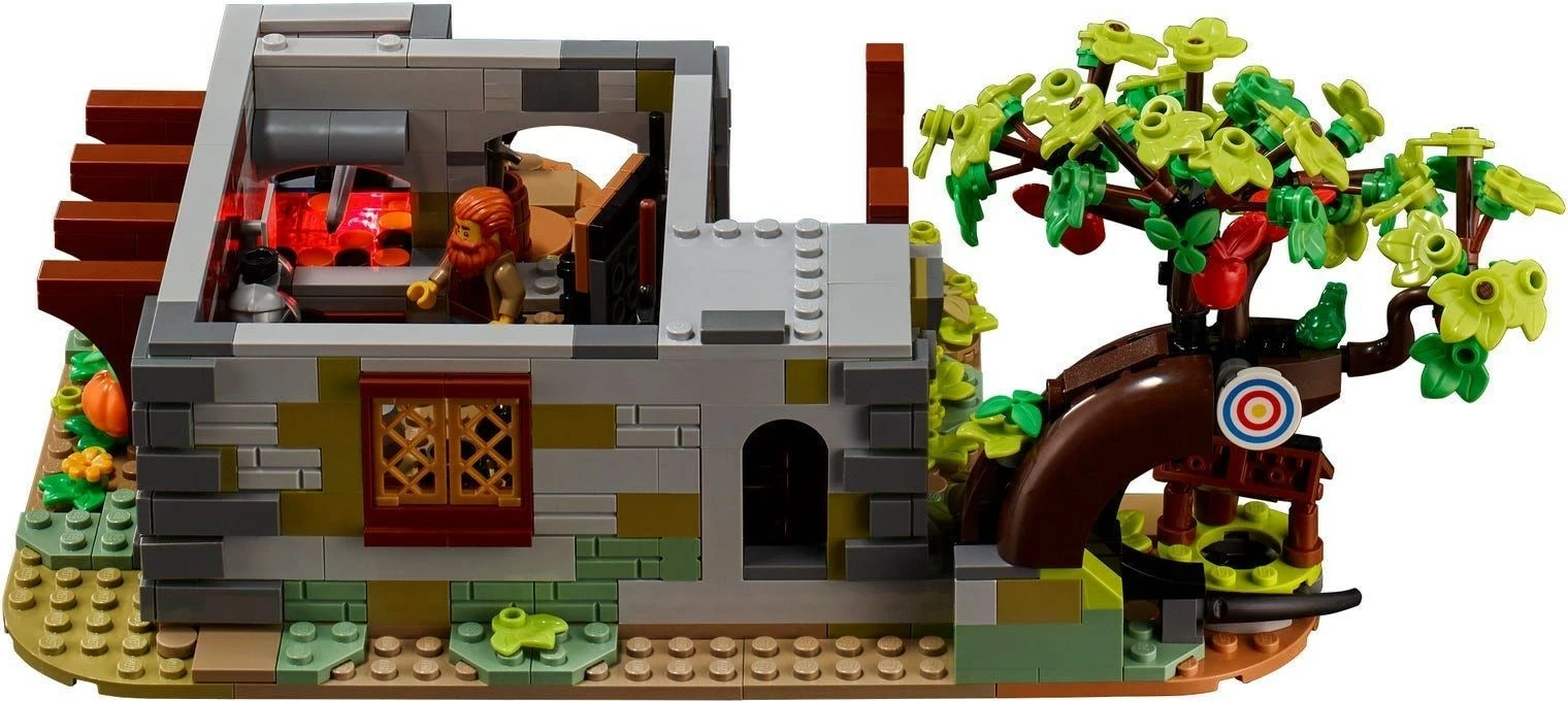 Set LEGO IDEAS 21325 Medieval Blacksmith, 4 minifigura