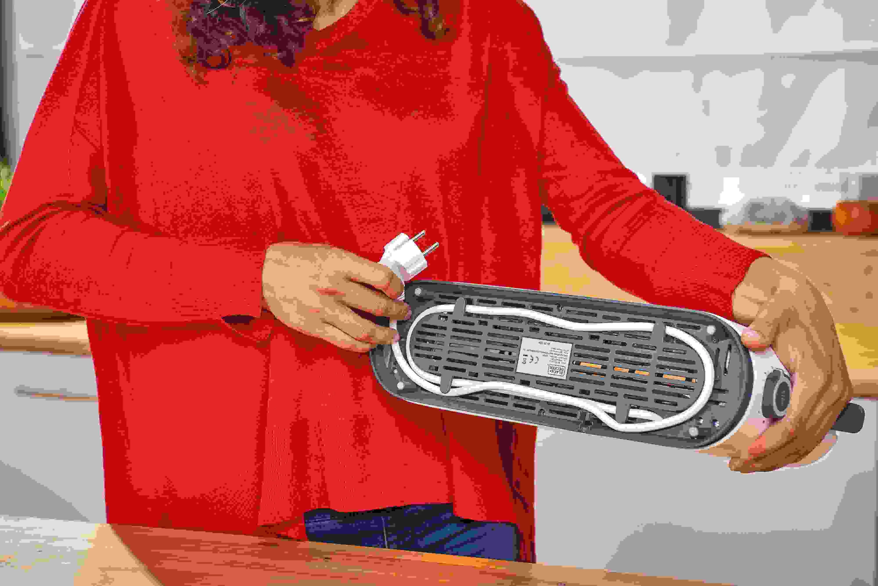 Toster Black&Decker BXTO1001E 1000W, 7 nivele pjekjeje, e zezë