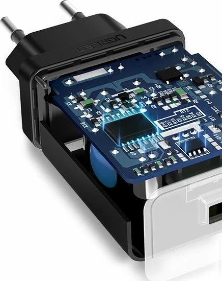 Karikues rrjeti Ugreen CD122 18W QC 3.0, 1x USB-A 3A, i zi, 1 copë (UGR621BLK)