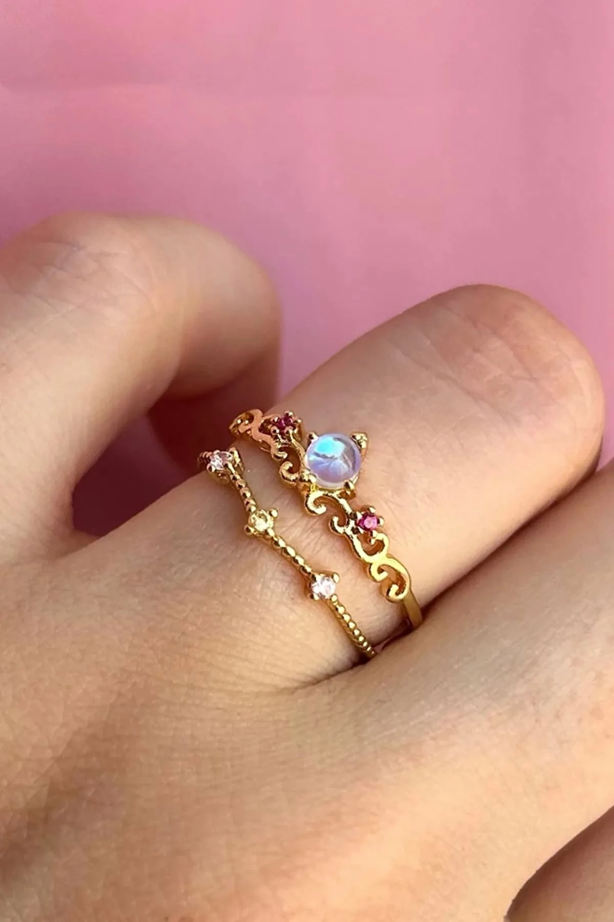 Unazë Jumeon, ngjyrë ari, gur zirkoni, e rregullueshme