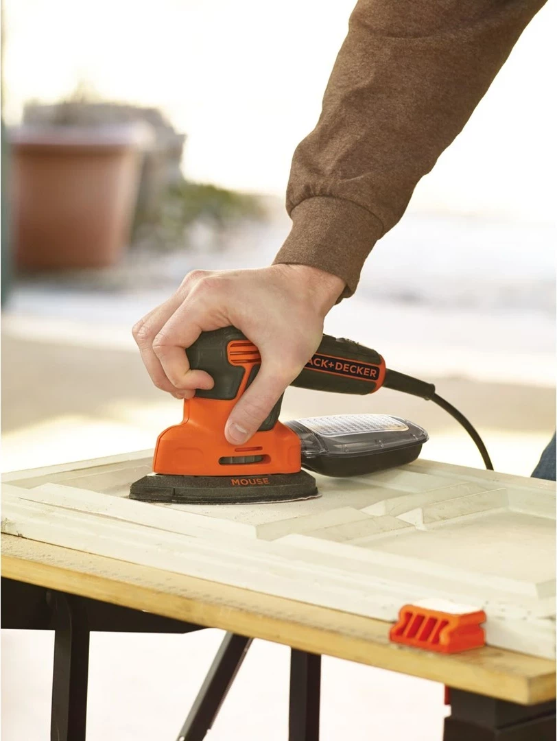 Lëmues elektrik BLACK+DECKER KA2500K-QS Mouse, 120W, portokalli/zi, me valixhe