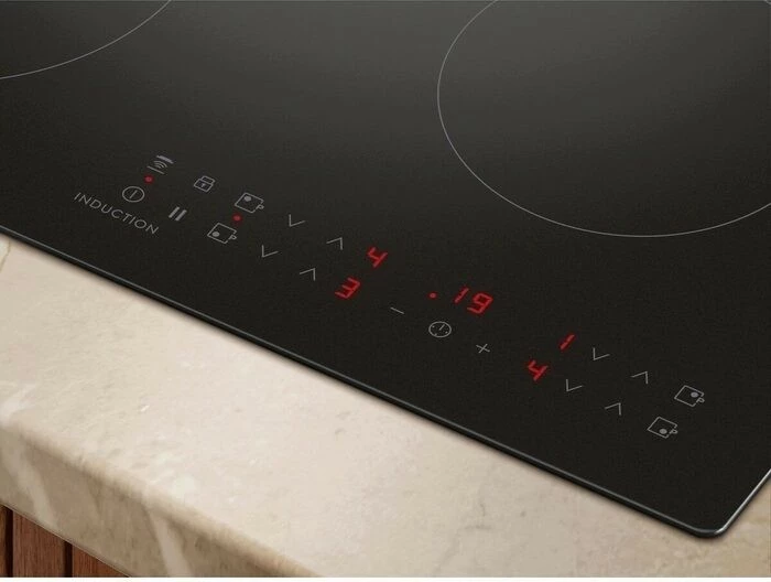 Pllakë induksioni Electrolux Saphire Matt EIT60433CT, 4 zona, e zezë