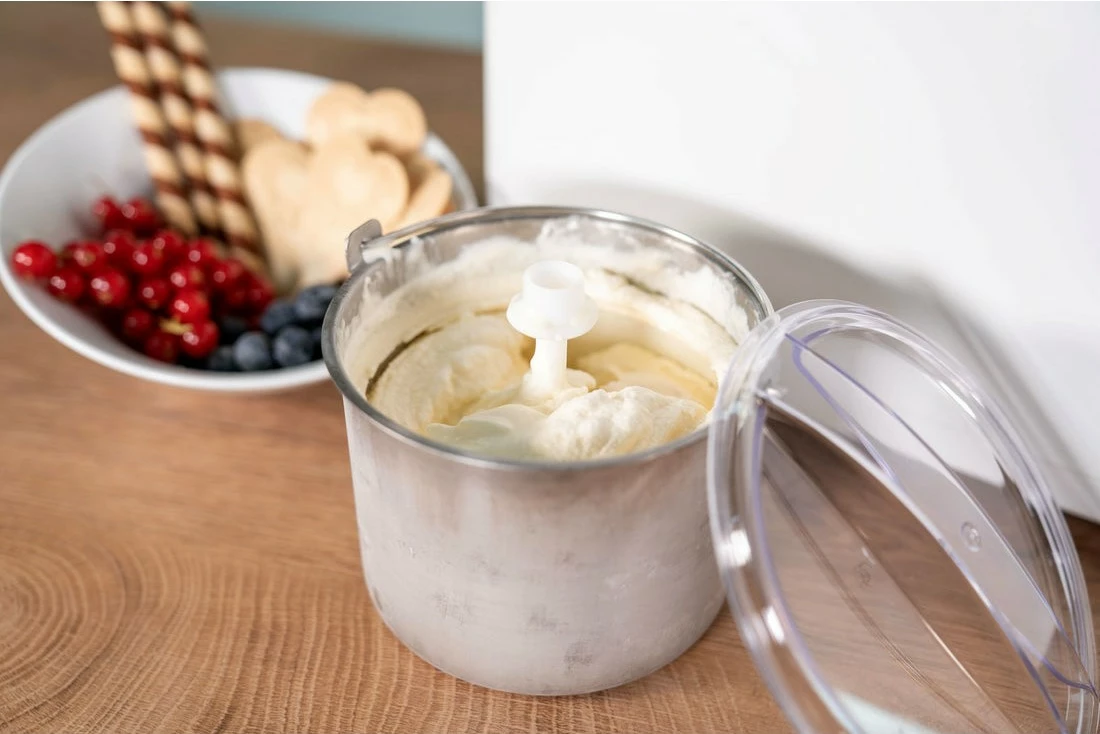 Aparat akullore UNOLD Doppio, 2.4L, 2 tasa, kompresor, inox, e zezë