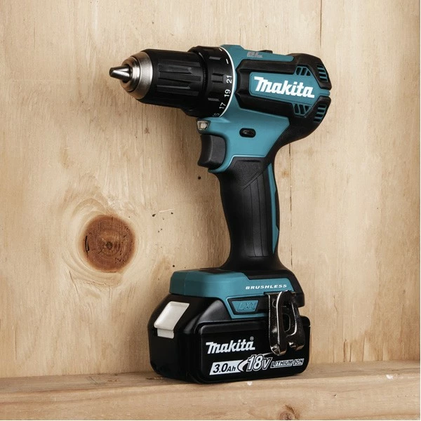 Makineri për shpim Makita DDF485ZJ, 18V, Li-Ion, 2 shpejtësi, pa çelës, zi/kaltër