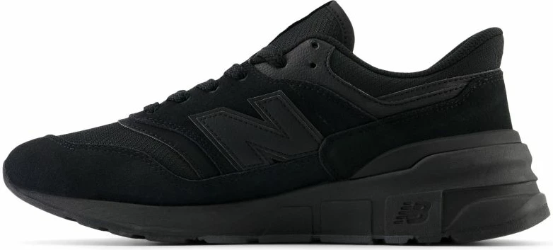 Atlete New Balance për meshkuj dhe femra, të zeza