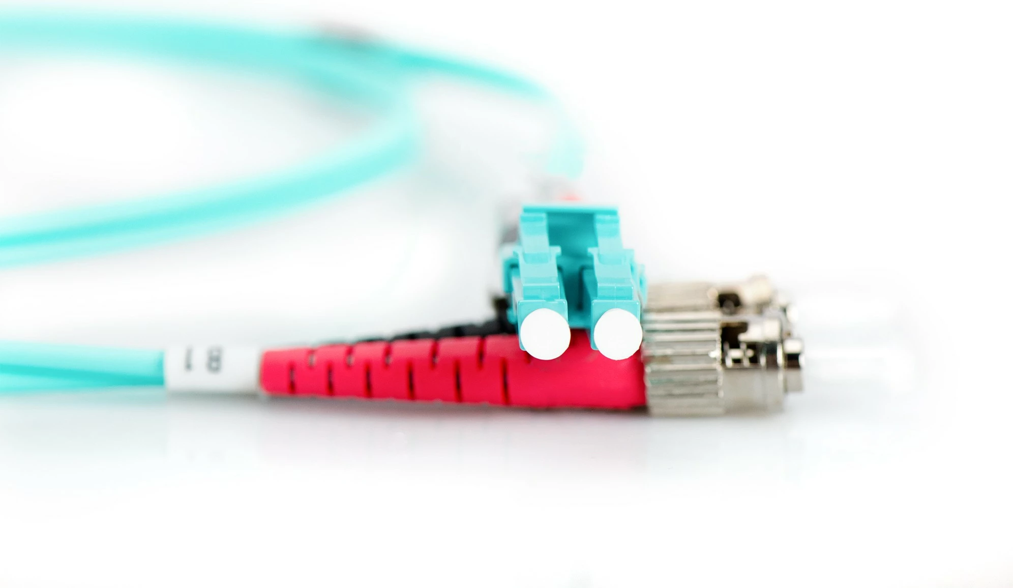 Kabëll optik Digitus OM3, LC në ST, 10m, aqua