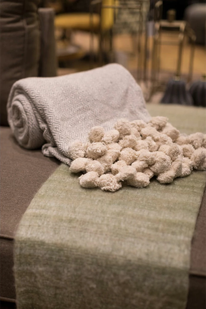 Batanije dekorative Kitten, pambuk-poliester, gri-bezhë, 130x170cm