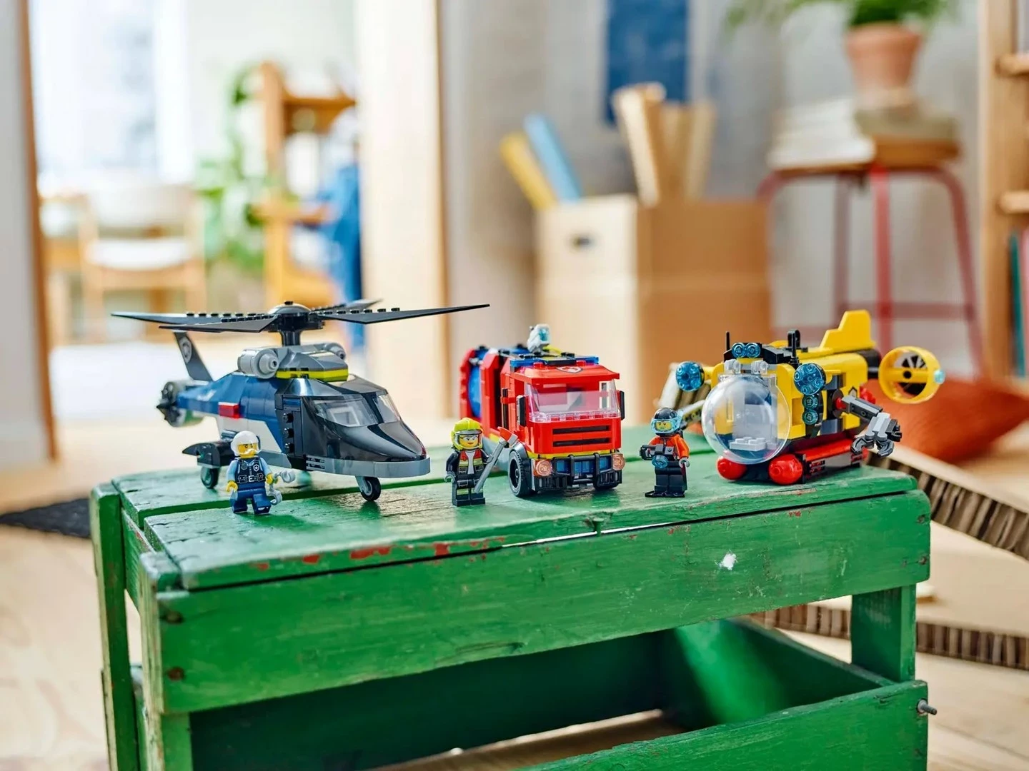 Set LEGO City 60462, Helikopter, Kamion Zjarrfikës dhe Nëndetëse