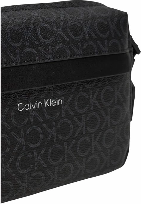 Çantë për meshkuj Calvin Klein, e zezë