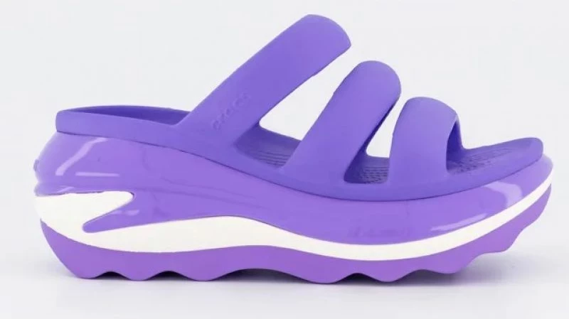 Sandale Crocs femra, vjollcë