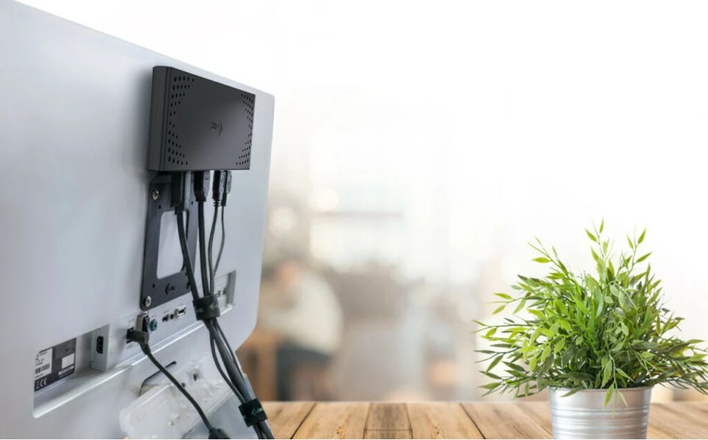 Docking station I-Tec USB 3.0/USB-C/Thunderbolt 3 Gen2, 100W, 2xHDMI, 2xDisplayPort, 4xUSB, LAN, i zi