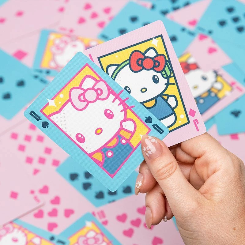 Letra loje Paladone Hello Kitty, 52+2 Joker (54 copë), me kuti ruajtëse, blu