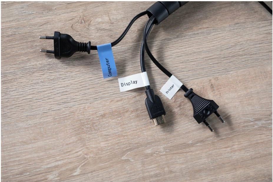 Etiketues Brother P-touch PT-D610BT, me ekran ngjyrë, Bluetooth, USB, me kasetë etikete, zi, me kuti transporti