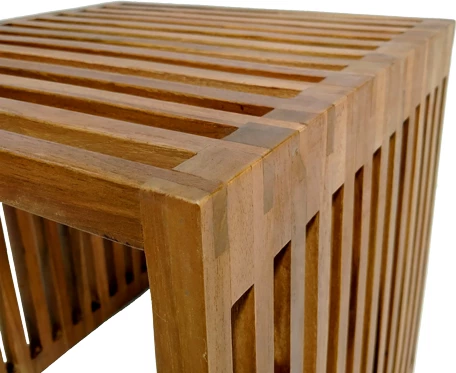 Tavolinë anësore Saimon dru teak, ngjyrë natyrale, 40x40x40 cm