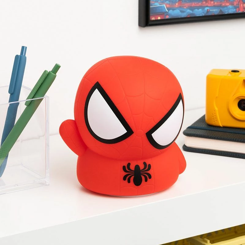 Dritë nate Paladone Spider-Man, silikoni, e rikarikueshme, e kuqe