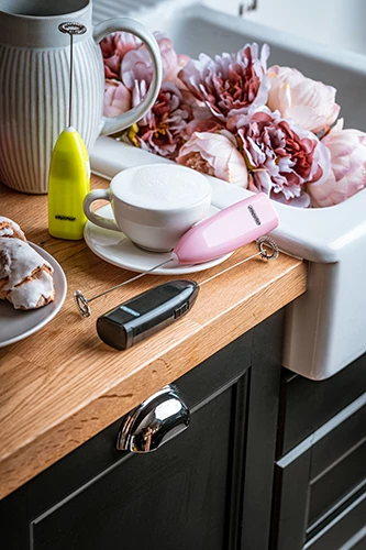 Shkumues qumështi, Adler, MS 4493, çelik inoks, me bateri 2xAA, rozë