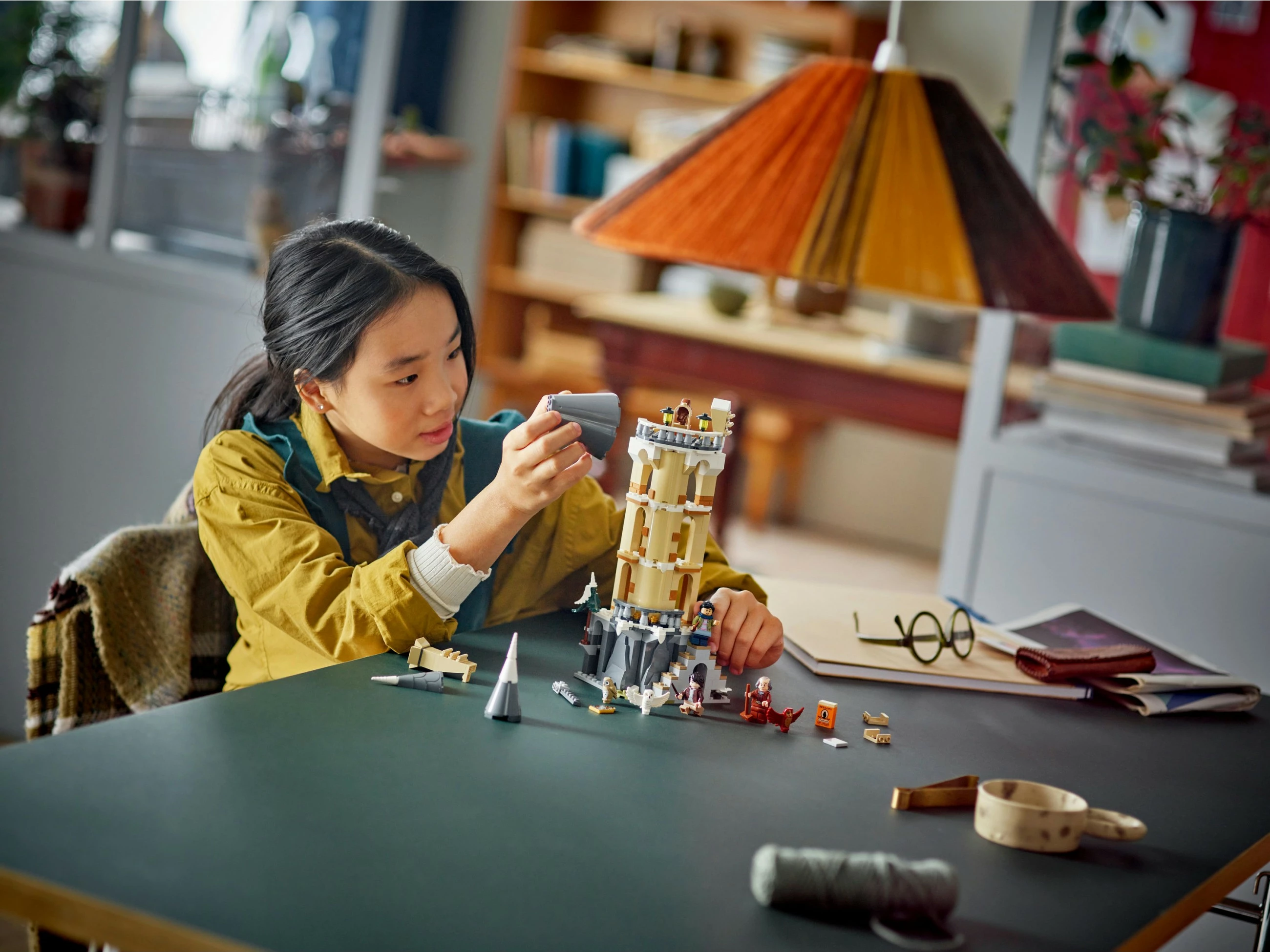 Set ndërtimi LEGO Harry Potter Hogwarts Castle Owlery 364 pjesë, multikolor