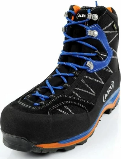 Atlete trekking për meshkuj Aku, të zeza