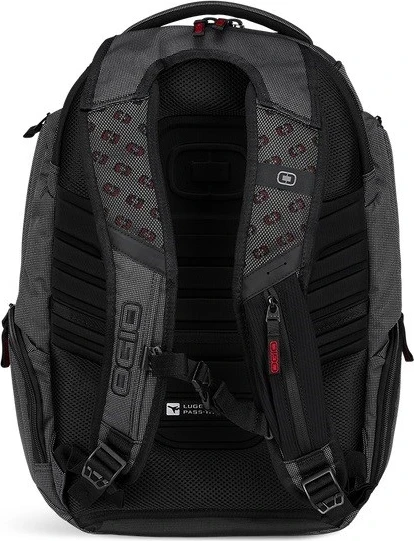 Çantë shpine Ogio Renegade, e zezë