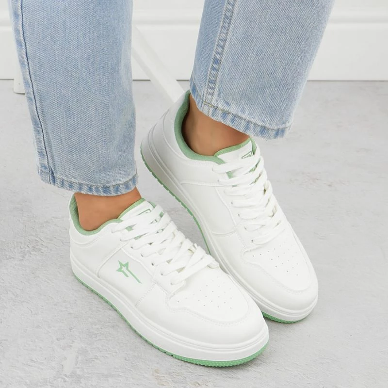 Atlete femra Big Star, të bardha