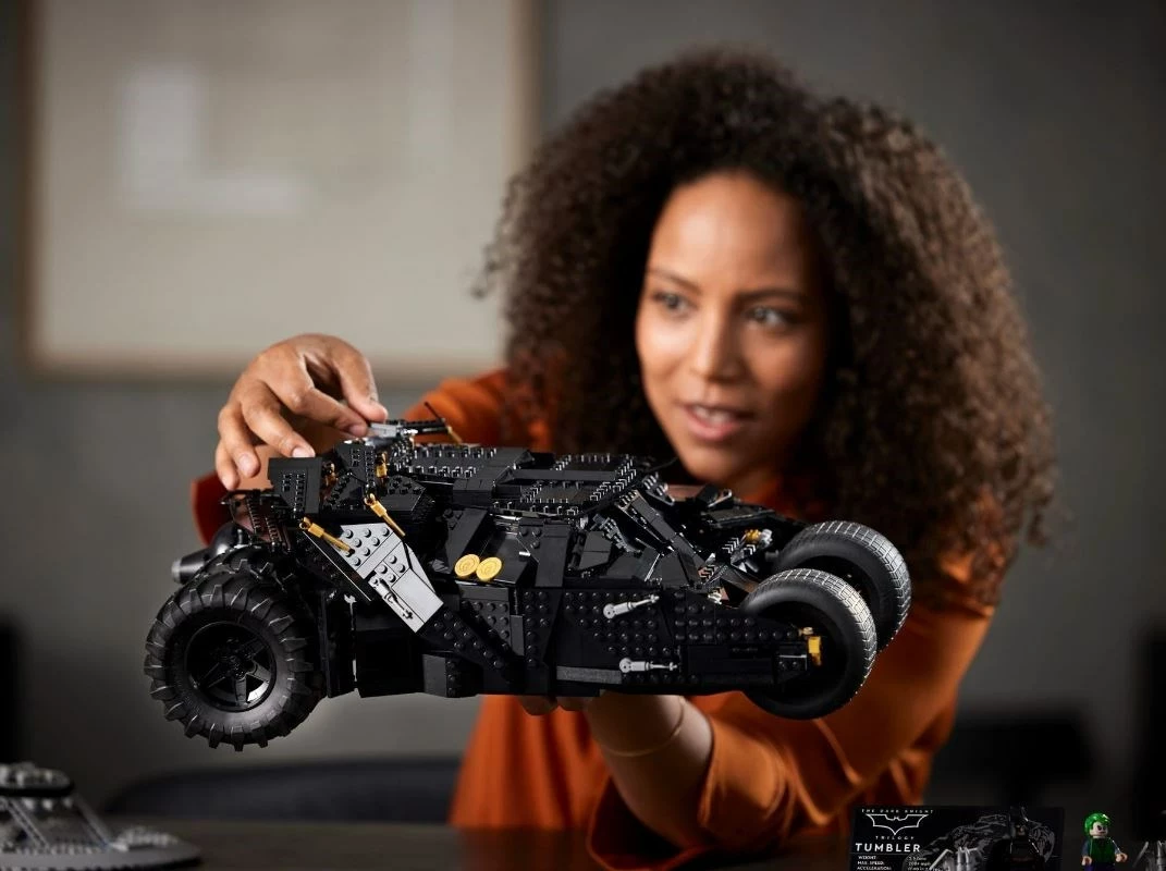 Set LEGO Super Heroes 76240 Batmobile Tumbler