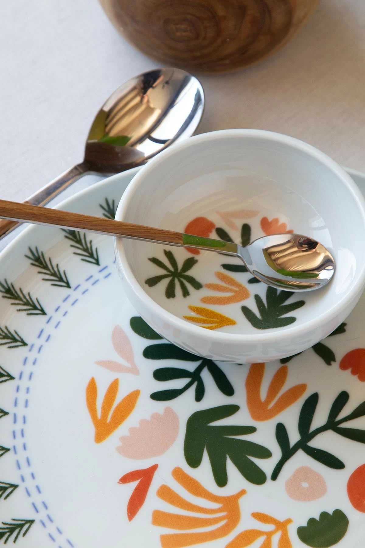 Set mëngjesi 14 pjesësh Hermia Concept, NNMOD14KH880741