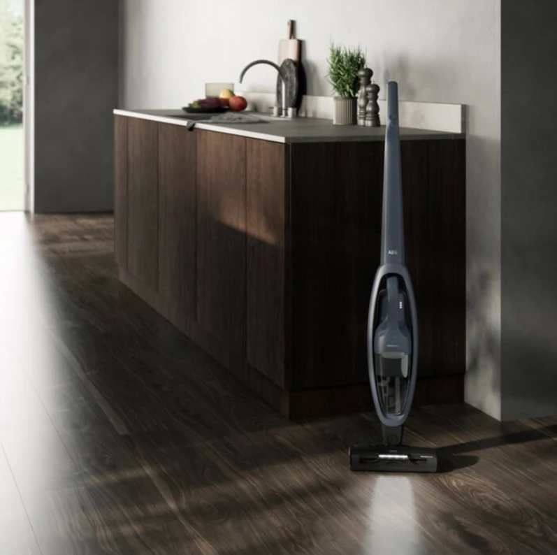 Fshesë me korrent pa kabllo AEG AS 52CB18DB, 0.3L, 45 min, denim blue