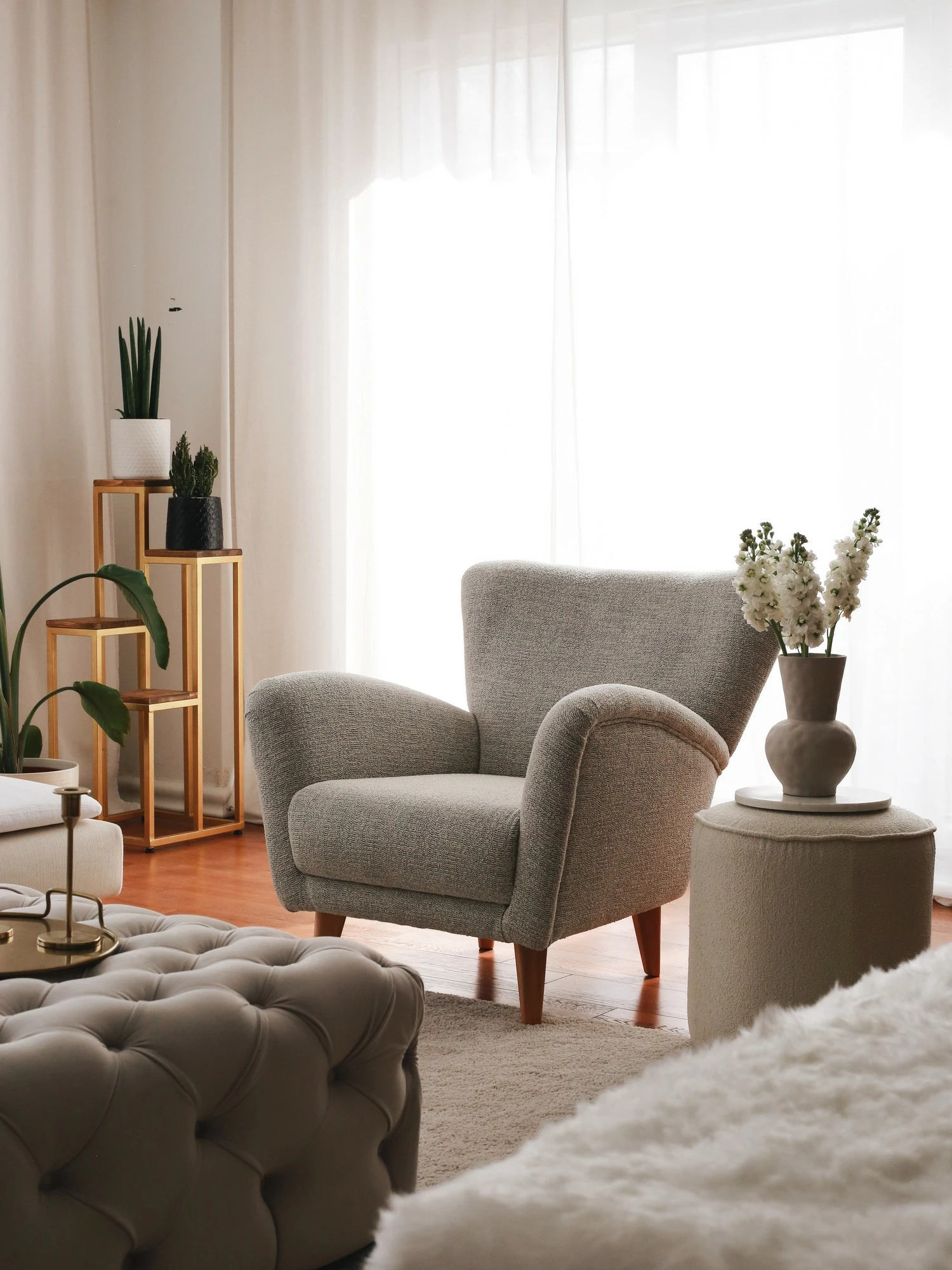 Karrige krahu Atelier del Sofa, teddy, ngjyrë gri
