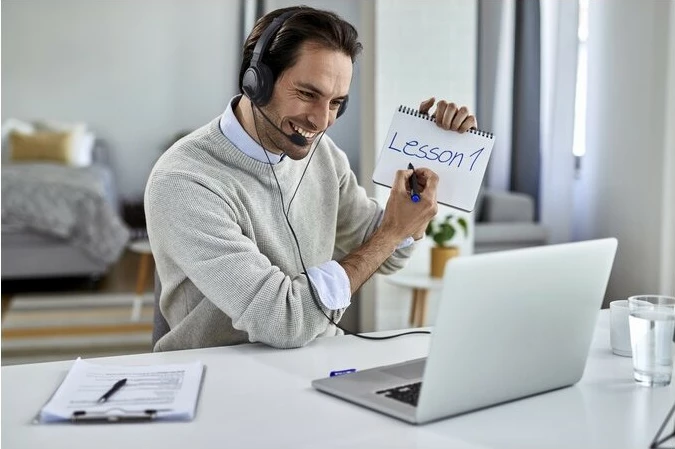 Kufje Kensington HiFi me mikrofon, USB, kontroll volumit, e zezë