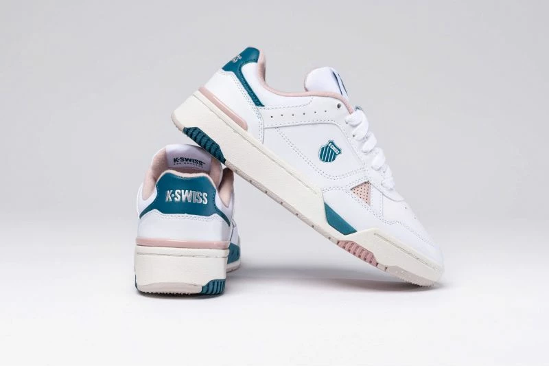 Atlete femra K-Swiss, të bardha