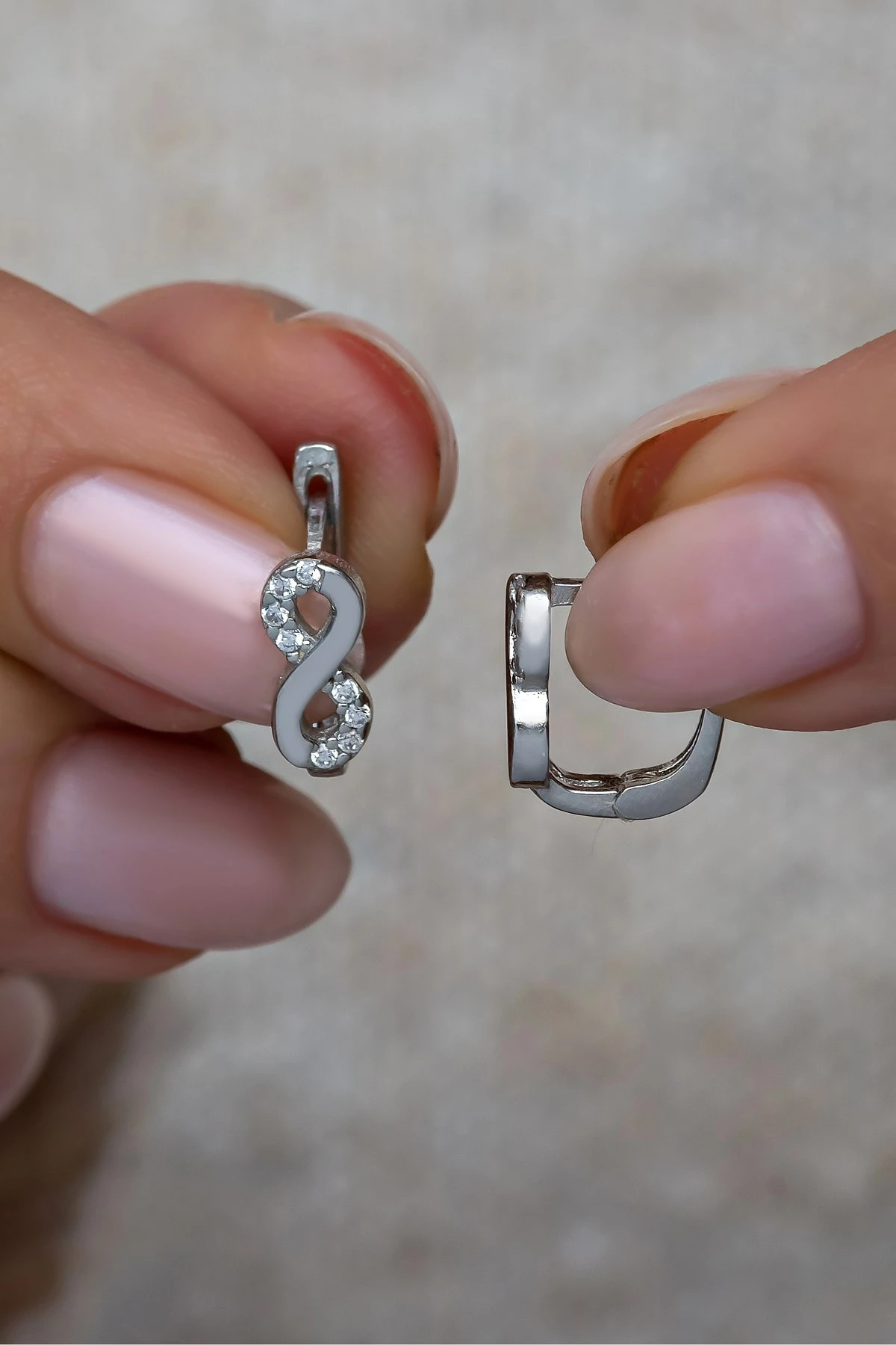 Vath argjendi Jumeon, NRZ998800