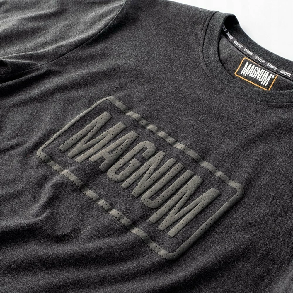 Maicë Magnum Essential T-Shirt 2.0, mëngë të shkurta, Regular Fit, madhësia M, e zezë melange
