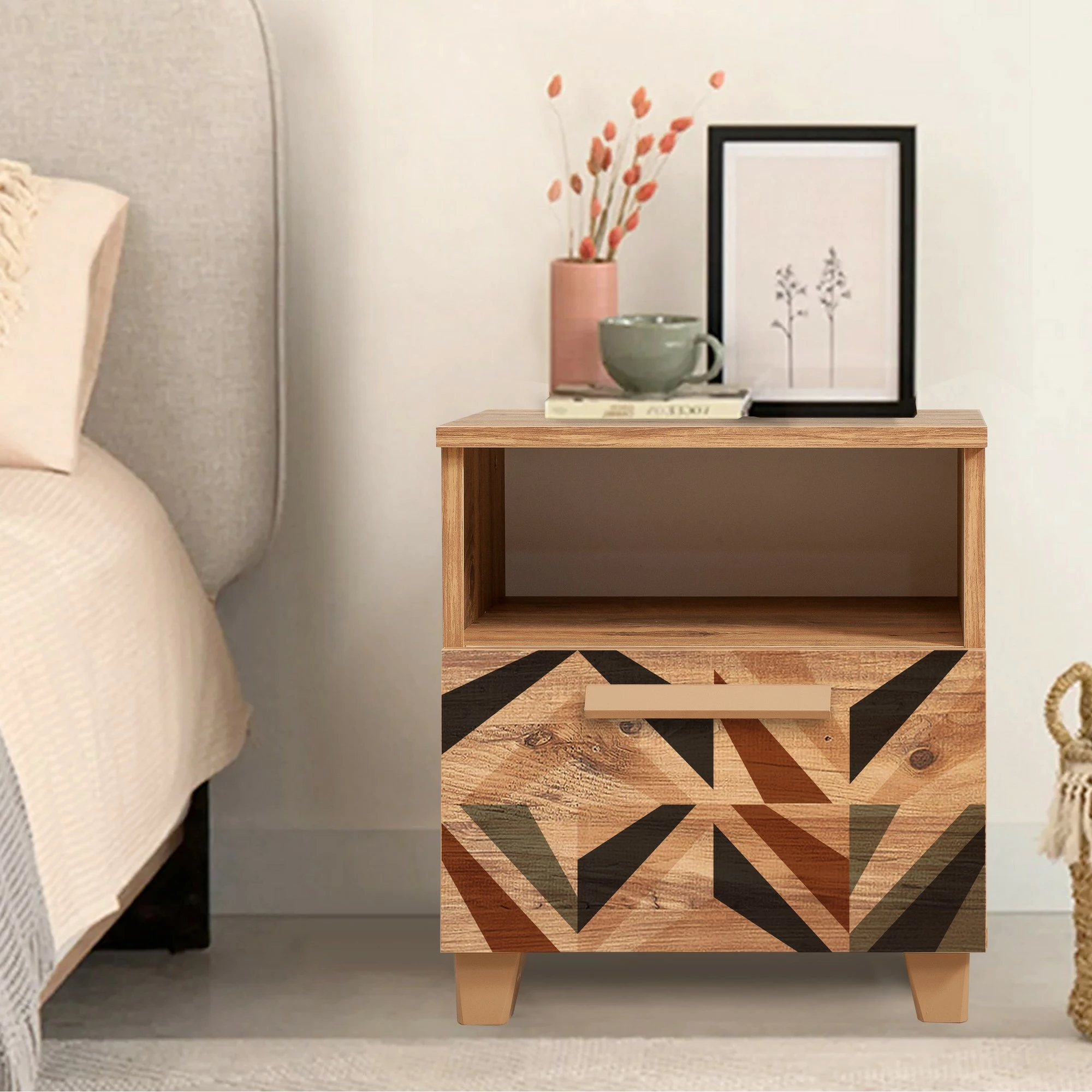 Komodinë Hanah Home, Leva Alfa Triangle, ngjyrë Atlantic Pine