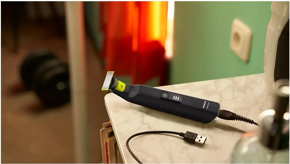 Makinë rroje Trimer Philips OneBlade Pro 360, LED, , i zi