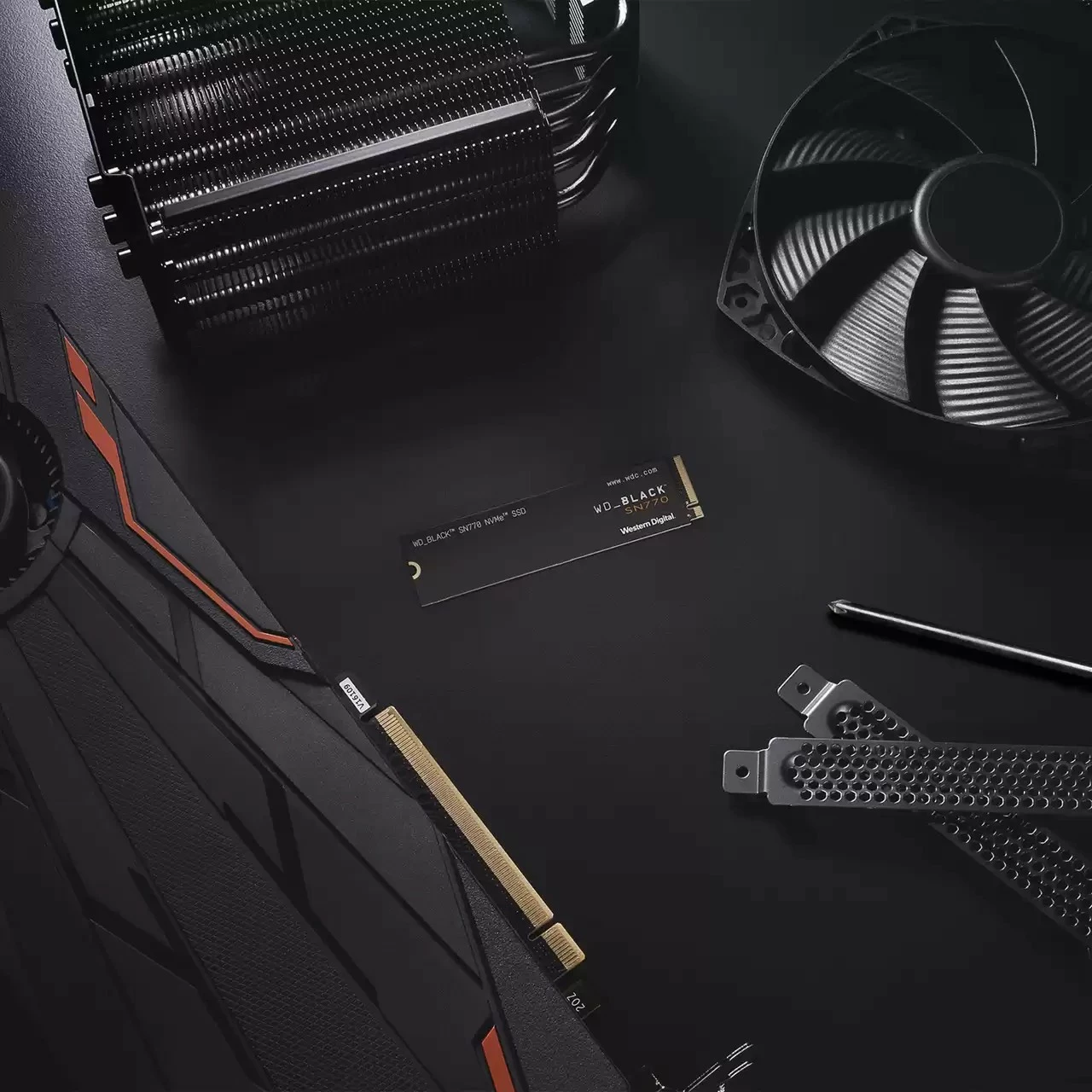 SSD Western Digital Black SN770, 2 TB, M.2, 5150 MB/s